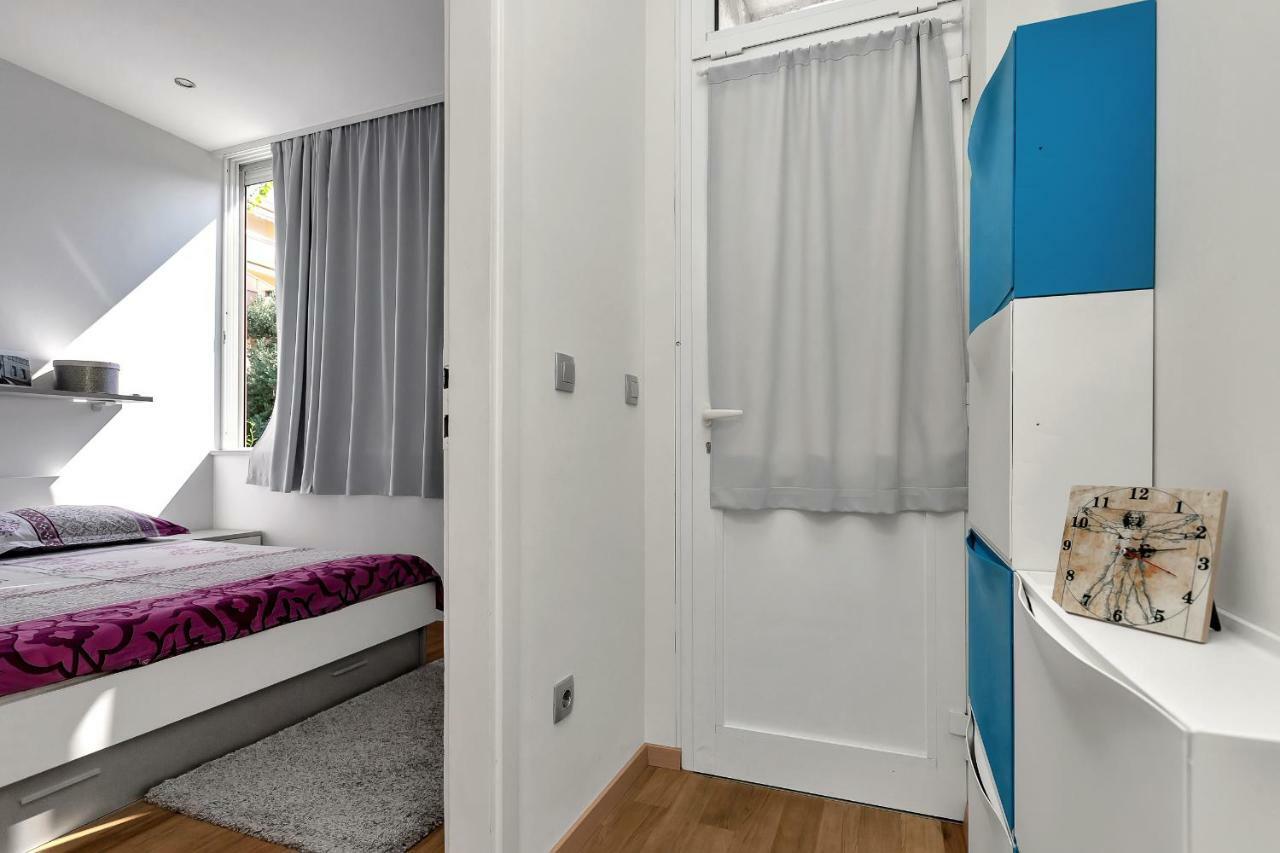 Apartments Buljan Makarska Bagian luar foto
